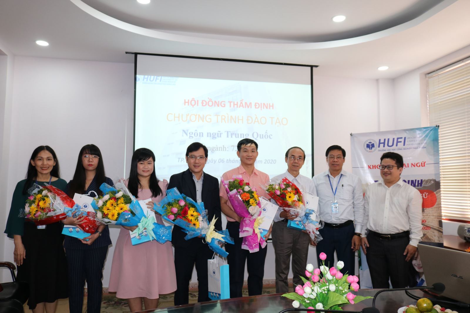Thẩm định ngành ngôn ngữ Trung
